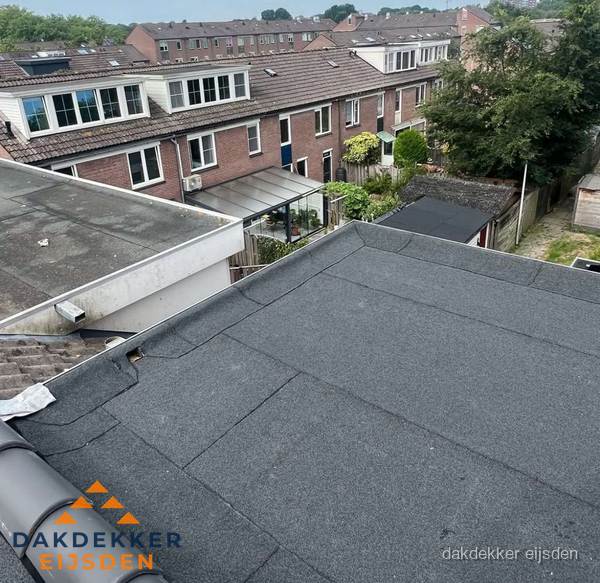Dakinspectie plat dak aanbouw in Eijsden Dakinspectie plat dak aanbouw in Eijsden